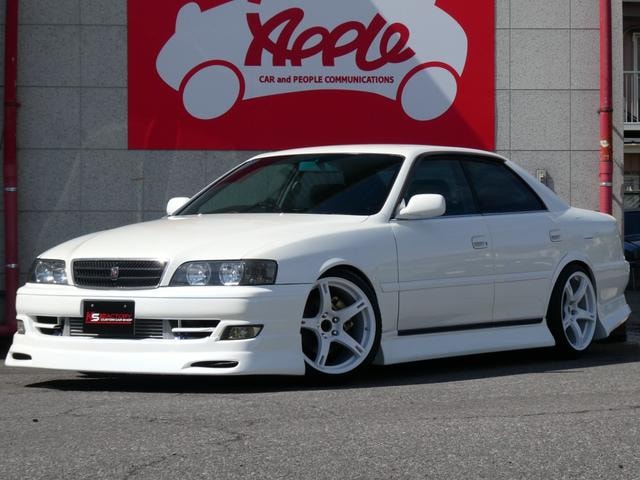 Toyota CHASER 1999 — фото автомобиля 1