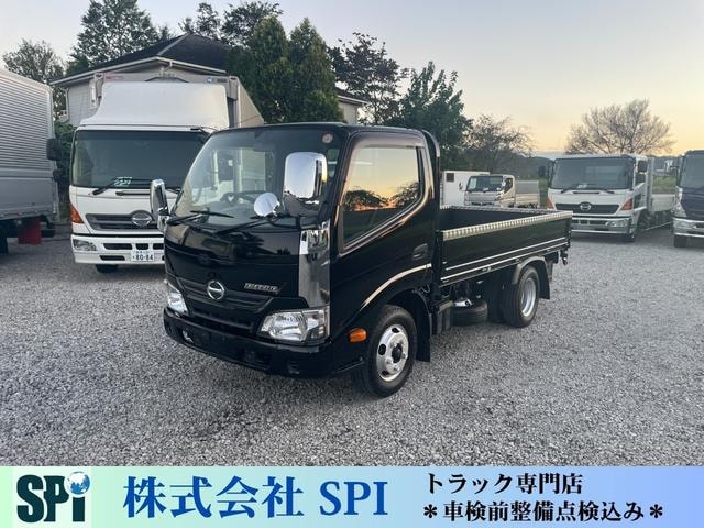 Hino DUTRO 2019 — фото автомобиля