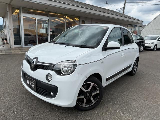 Renault TWINGO 2017 — фото автомобиля 1