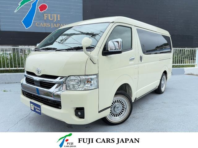 Toyota HIACE WAGON 2023 — фото автомобиля