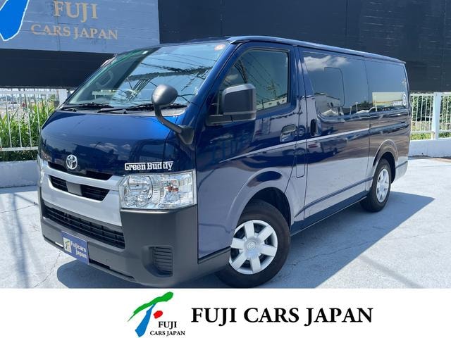 Toyota HIACE VAN 2021 — фото автомобиля 1