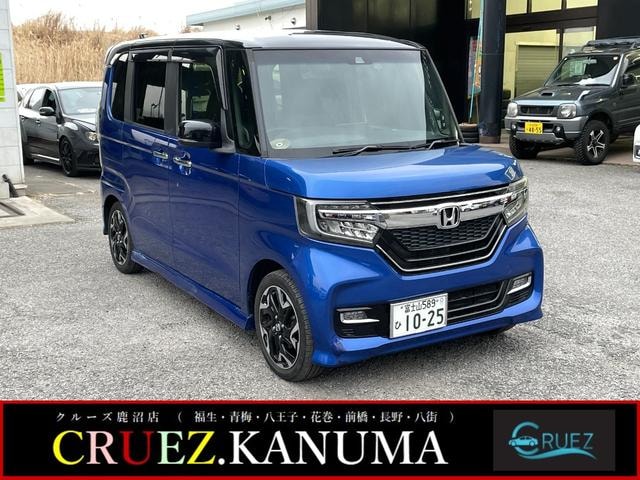 Honda N-BOX CUSTOM 2018 — фото автомобиля 1