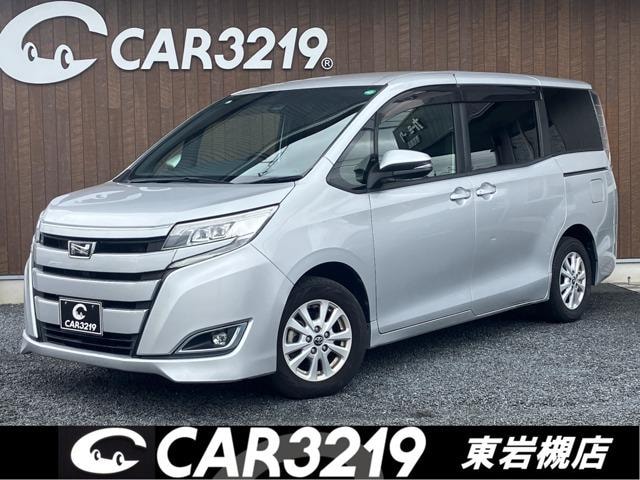 Toyota NOAH 2017 — фото автомобиля 1