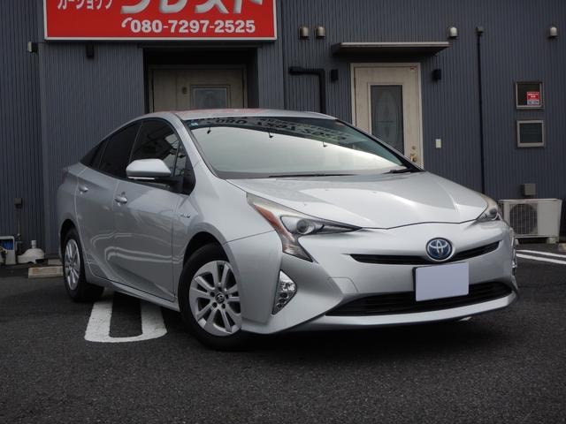 Toyota PRIUS 2016 — фото автомобиля 1