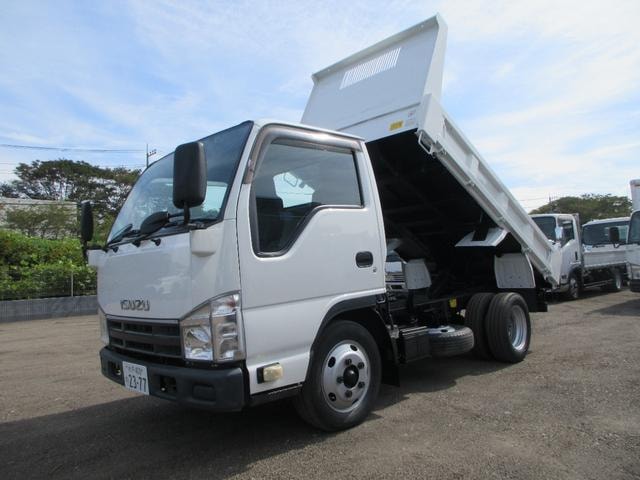 Isuzu ELF TRUCK 2013 — фото автомобиля