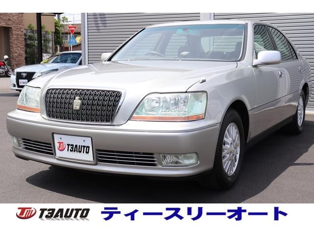 Toyota CROWN MAJESTA 2002 — фото автомобиля
