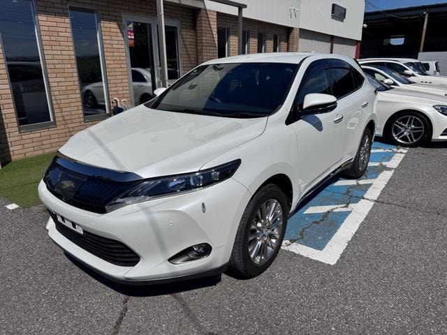 Toyota HARRIER 2014 — фото автомобиля 1