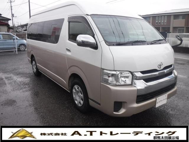 Toyota HIACE WAGON 2018 — фото автомобиля