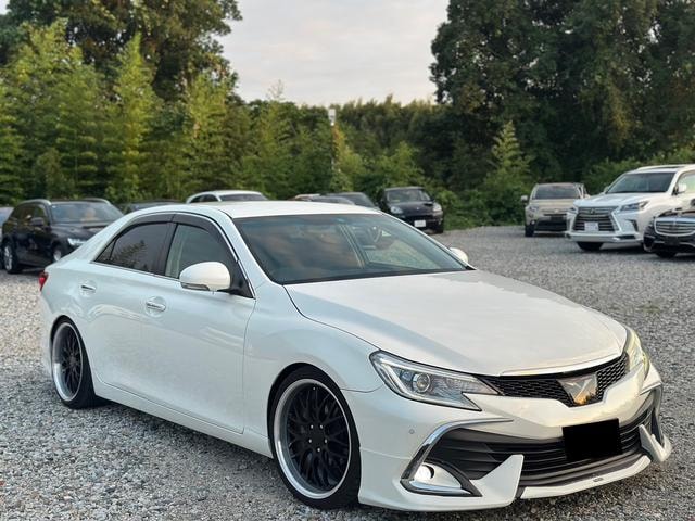Toyota MARK X 2013 — фото автомобиля 1