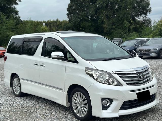 Toyota ALPHARD 2012 — фото автомобиля 1