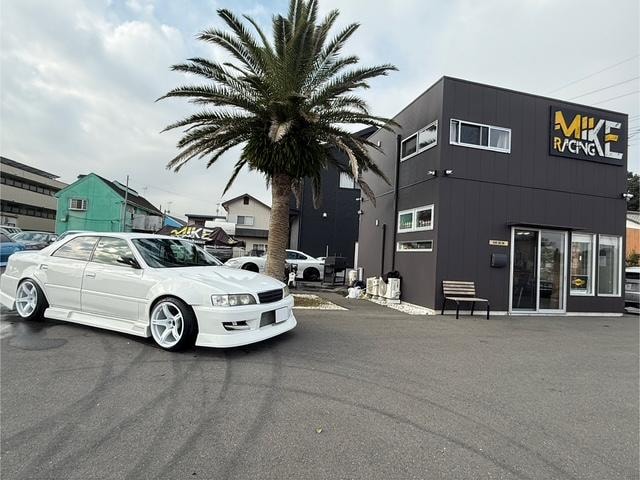 Toyota CHASER 2000 — фото автомобиля 1