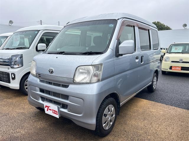Toyota PIXIS VAN 2017 — фото автомобиля 1