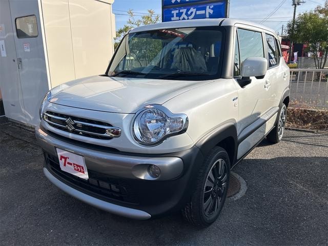 Suzuki XBEE 2025 — фото автомобиля 1