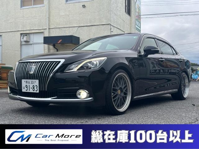 Toyota CROWN MAJESTA 2013 — фото автомобиля 1
