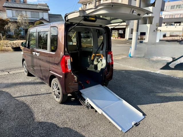 Daihatsu TANTO 2018 — фото автомобиля 1