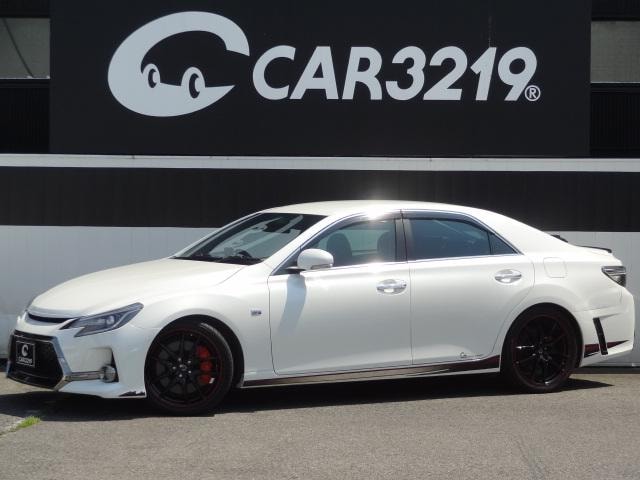 Toyota MARK X 2013 — фото автомобиля 1