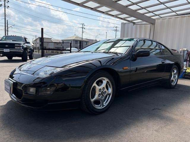 Nissan FAIRLADY Z 2000 — фото автомобиля