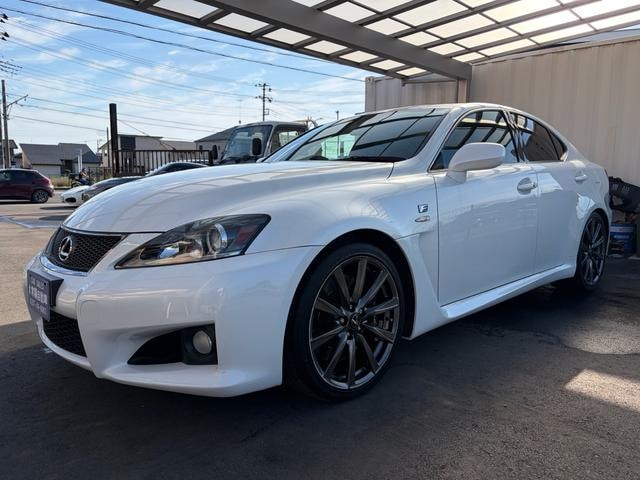 Lexus IS F 2010 — фото автомобиля