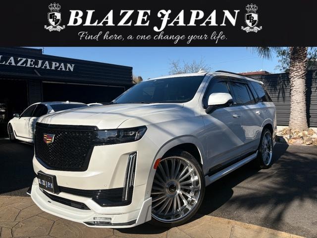Cadillac ESCALADE 2022 — фото автомобиля