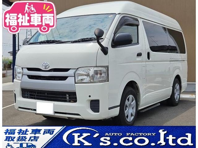 Toyota HIACE VAN 2015 — фото автомобиля 1