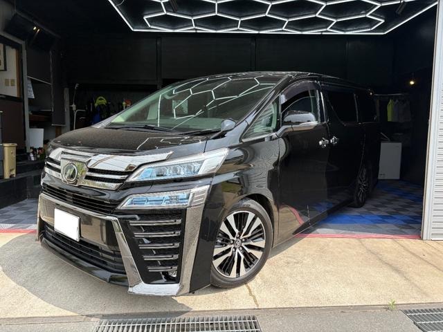 Toyota VELLFIRE 2020 — фото автомобиля 1