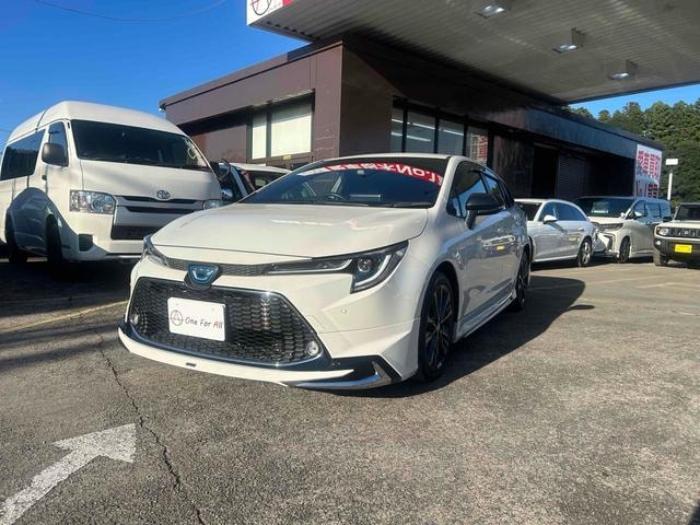 Toyota COROLLA TOURING 2020 — фото автомобиля
