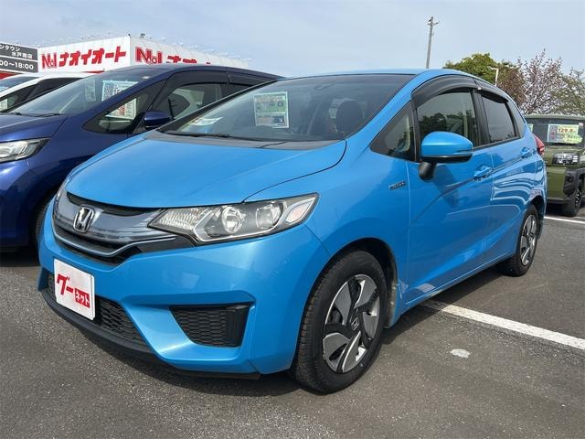 Honda FIT HYBRID 2013 — фото автомобиля