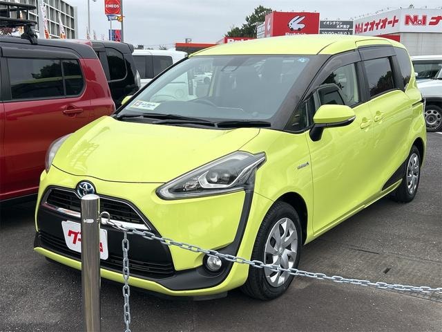 Toyota SIENTA 2018 — фото автомобиля