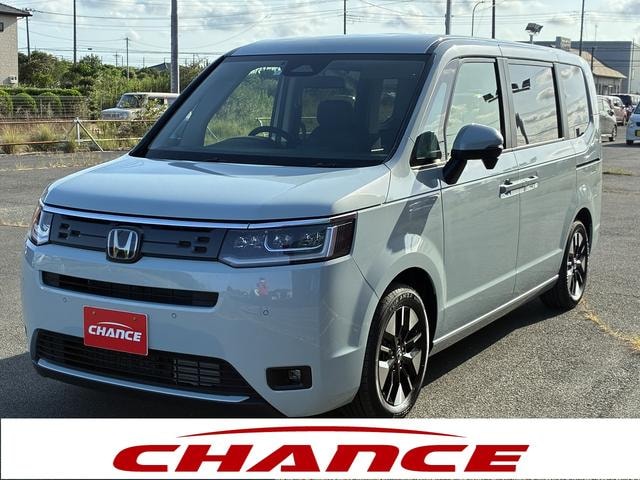 Honda STEPWAGON 2023 — фото автомобиля 1