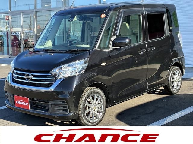 Nissan DAYZ ROOX 2018 — фото автомобиля