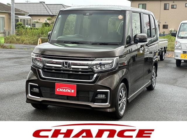 Honda N-BOX CUSTOM 2021 — фото автомобиля 1