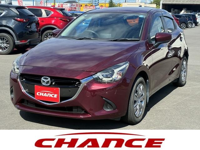 Mazda DEMIO 2018 — фото автомобиля 1