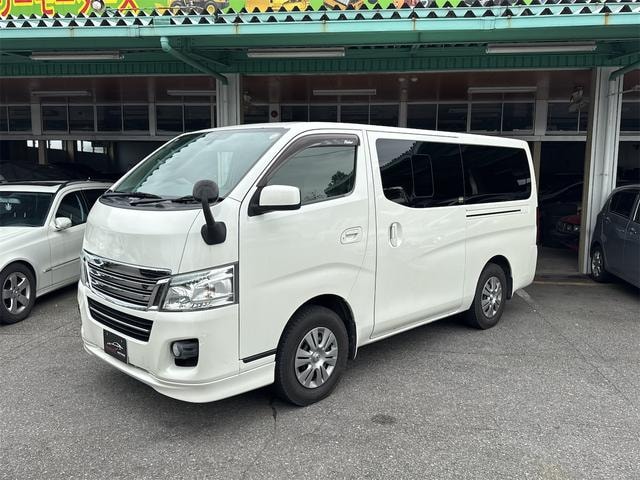 Nissan NV350CARAVAN VAN 2013 — фото автомобиля