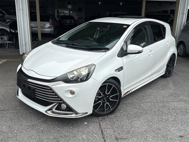 Toyota AQUA 2014 — фото автомобиля