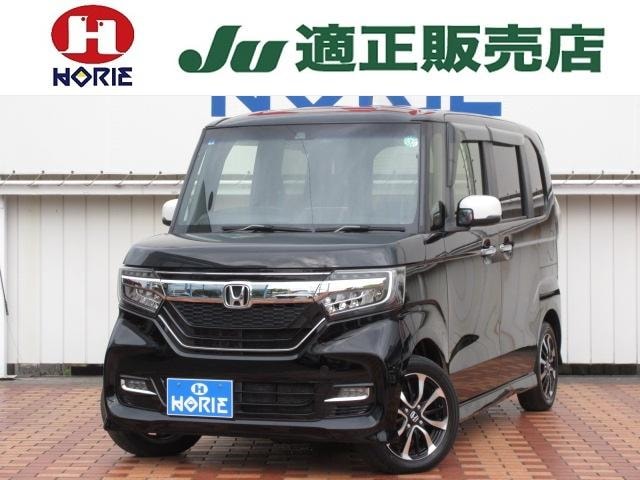 Honda N-BOX CUSTOM 2019 — фото автомобиля 1