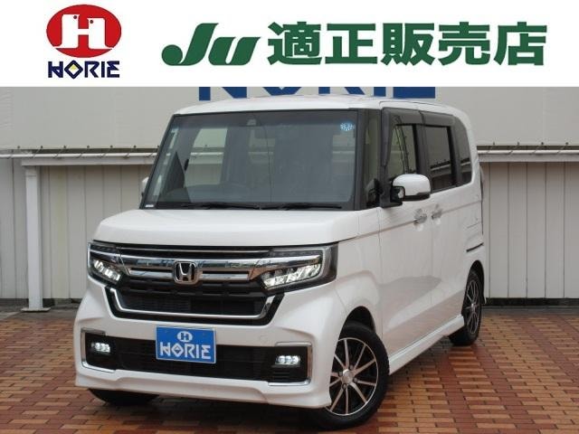 Honda N-BOX CUSTOM 2022 — фото автомобиля 1