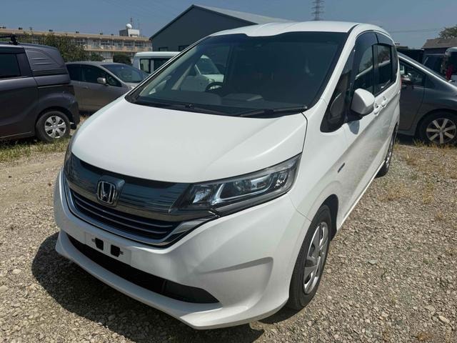 Honda FREED PLUS HYBRID 2018 — фото автомобиля 1