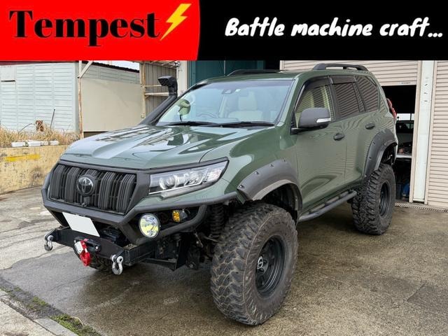 Toyota LAND CRUISER PRADO 2017 — фото автомобиля