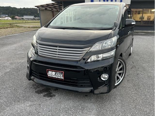 Toyota VELLFIRE 2013 — фото автомобиля 1