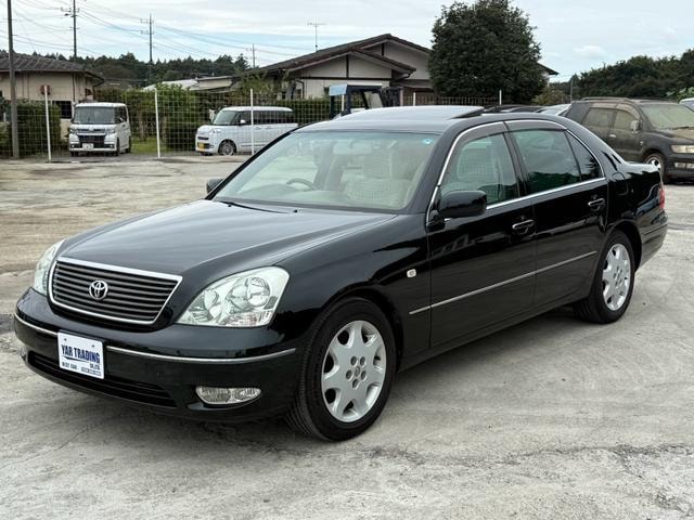 Toyota CELSIOR 2001 — фото автомобиля 1