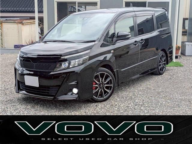 Toyota VOXY 2017 — фото автомобиля 1