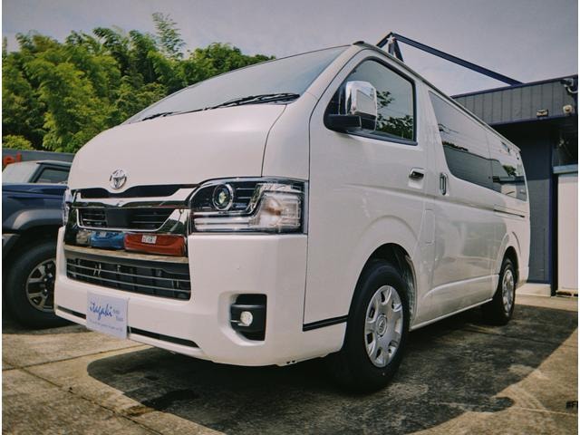 Toyota HIACE VAN 2026 — фото автомобиля 1