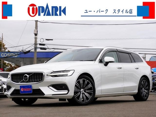 Volvo V60 2019 — фото автомобиля