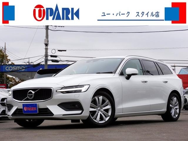 Volvo V60 2020 — фото автомобиля