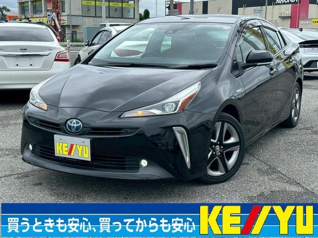 Toyota PRIUS 2019 — фото автомобиля 1