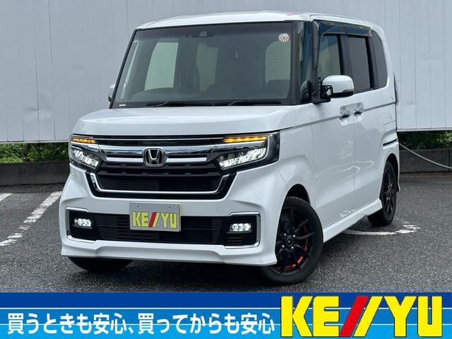 Honda N-BOX CUSTOM 2022 — фото автомобиля 1
