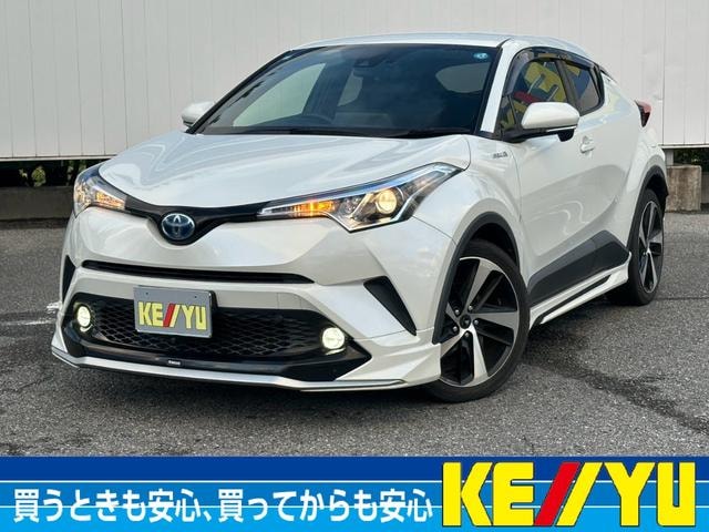 Toyota C-HR 2017 — фото автомобиля