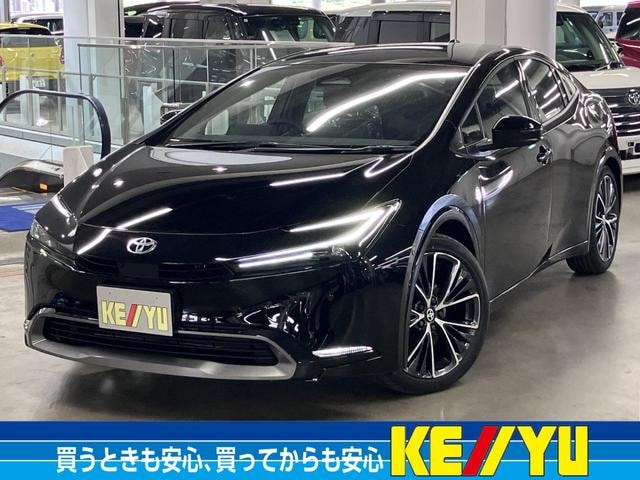 Toyota PRIUS 2026 — фото автомобиля