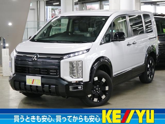 Mitsubishi DELICA D:5 2026 — фото автомобиля