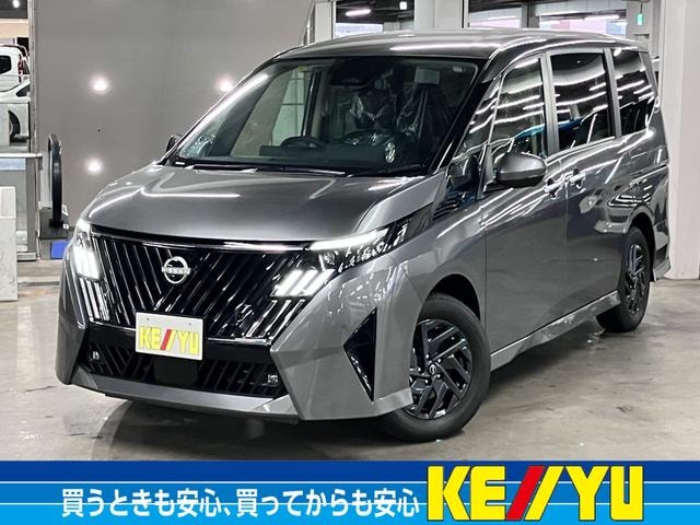 Nissan SERENA 2026 — фото автомобиля 1